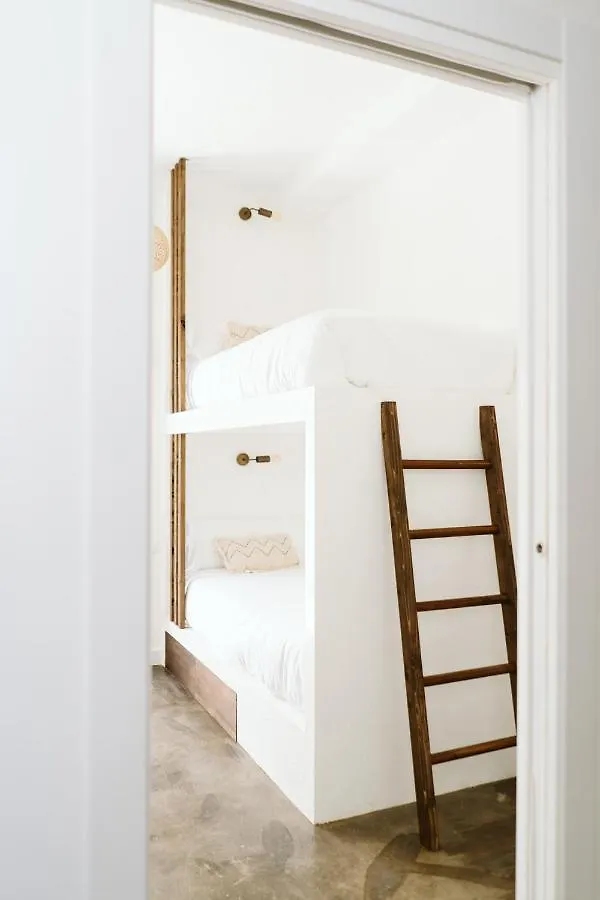 Dreamsea Surf House Fuerteventura Hostel Corralejo 0*,