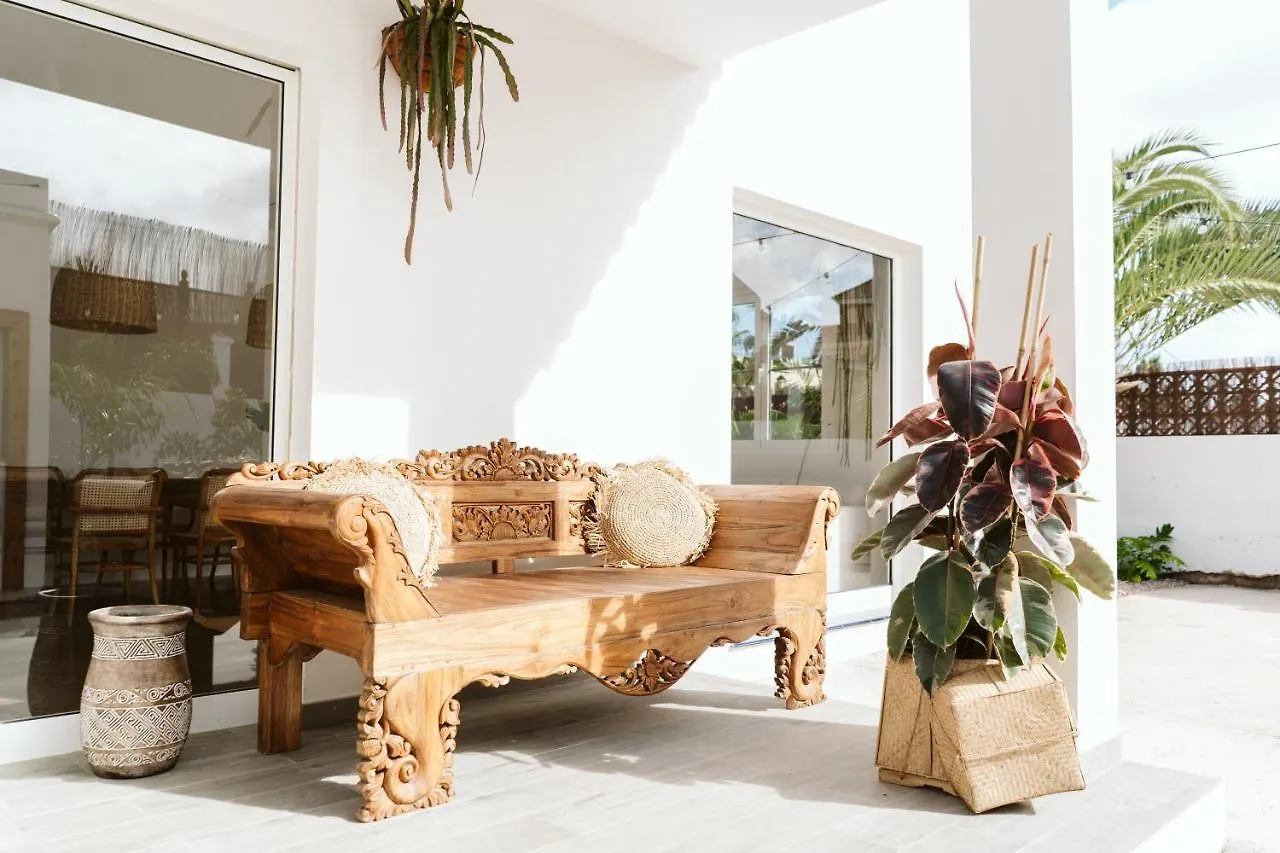 Dreamsea Surf House Fuerteventura Hostel Corralejo 0*,  Spain