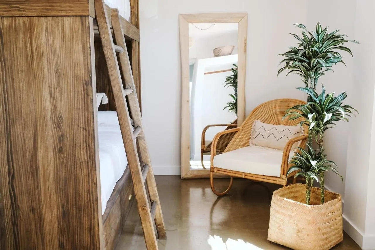 Dreamsea Surf House Fuerteventura Hostel Corralejo 0*,